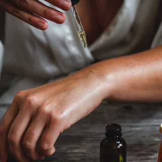 What is Waterless Beauty and Why Does It Matter? | Naissance