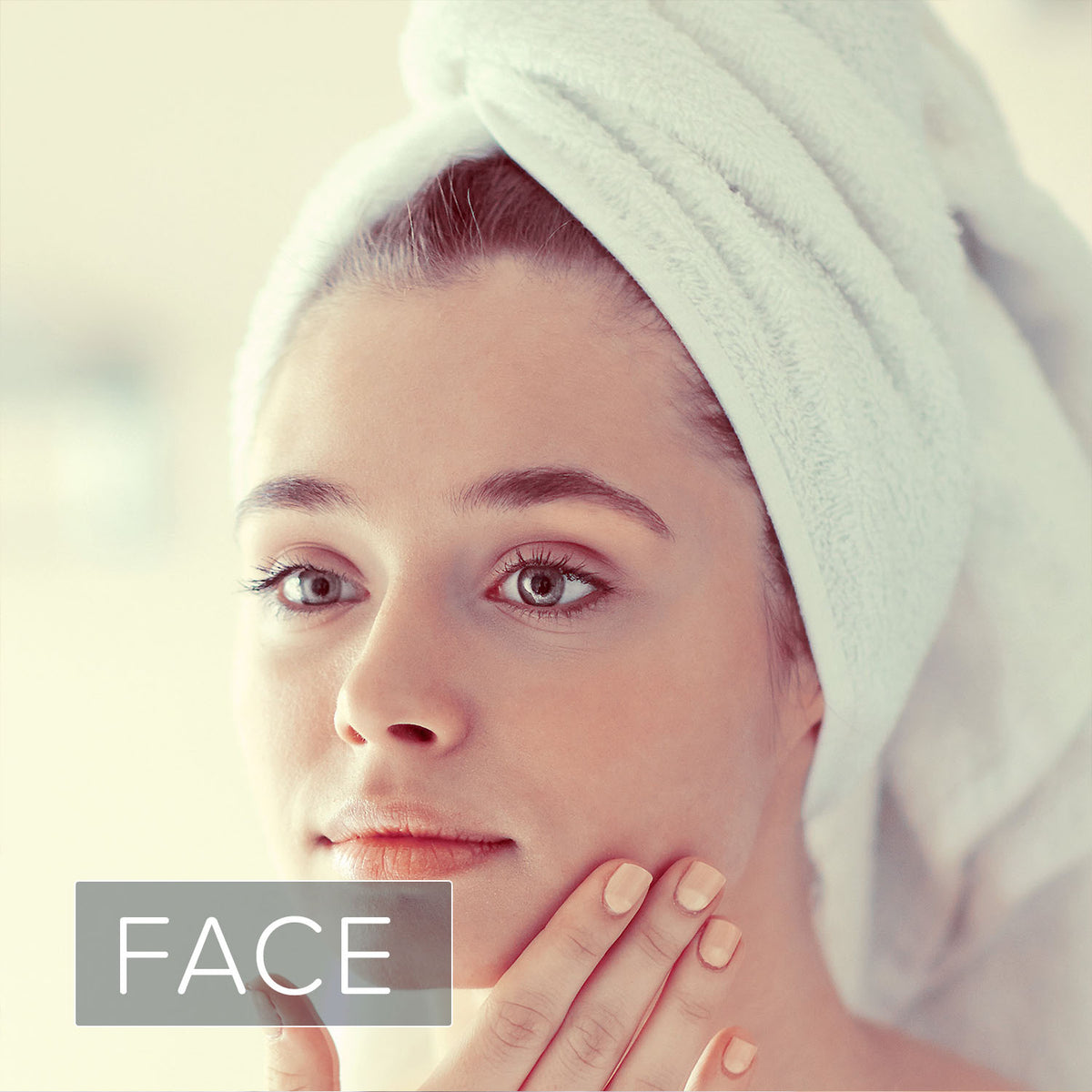 Rose Quartz Facial Roller | Naissance – Naissance UK